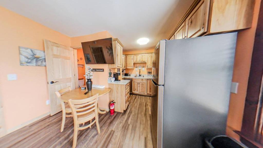 2730 Tynecastle Hwy - Photo 3 of 15