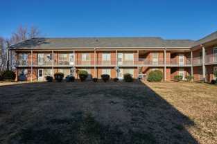 2414 Memorial Blvd #16 - Photo 1 of 1