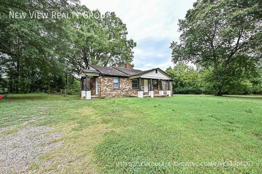 100 Oates Ct - Photo 2 of 21