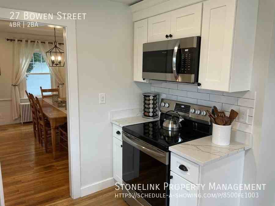 27 Bowen St - Photo 2 of 27