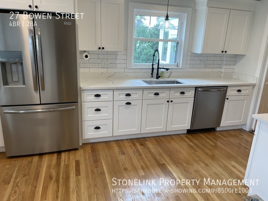 27 Bowen St - Photo 3 of 27