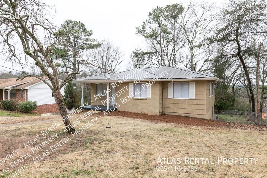604 Highland Ave - Photo 2 of 14
