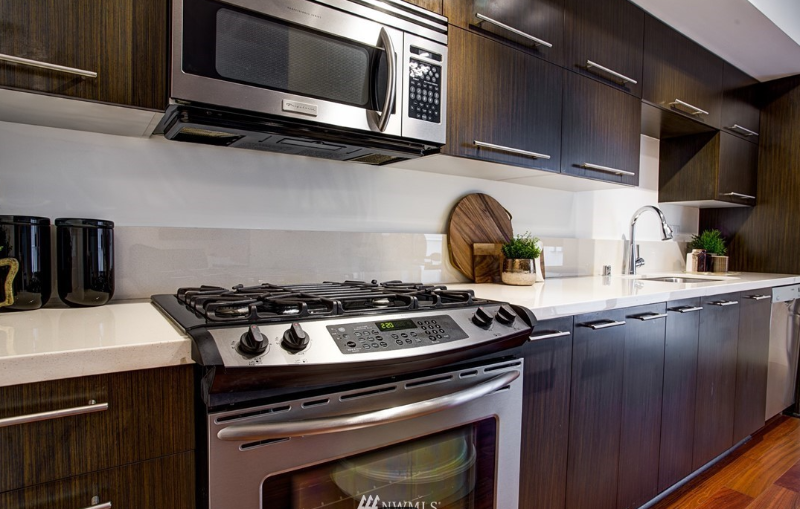 2911 2nd Ave #323 - Photo 7 of 30