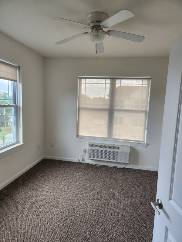 510 Hamilton St #321 - Photo 3 of 11