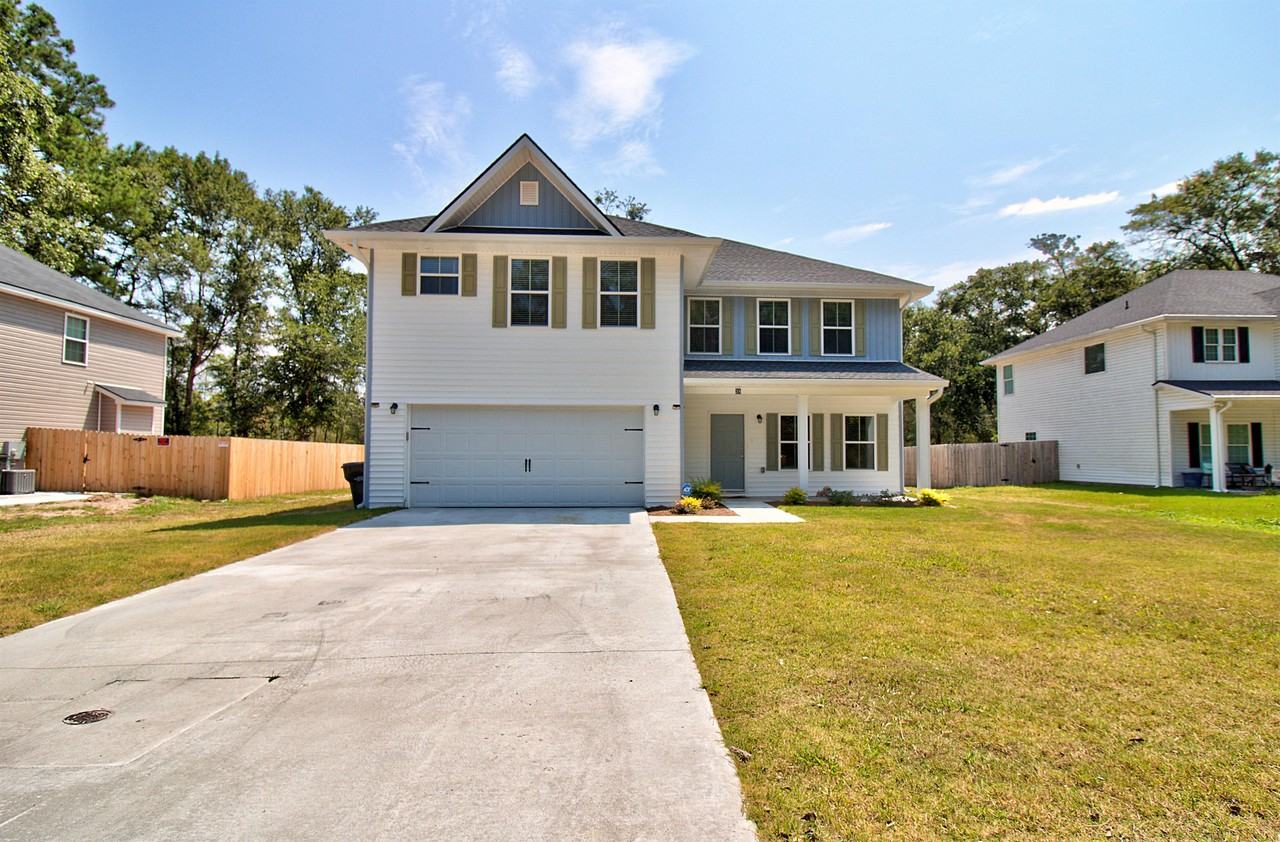 38 Griffin Rd #1 - Photo 2 of 31