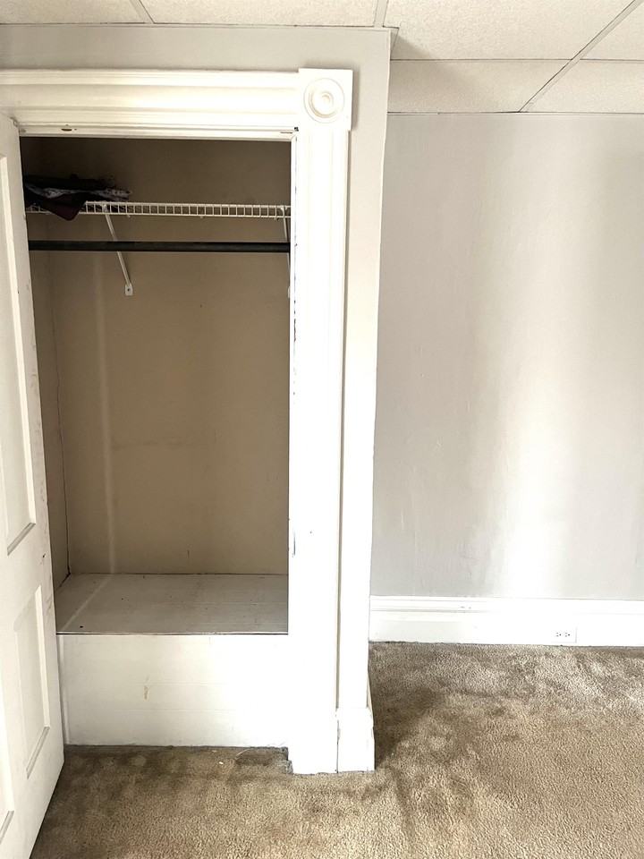 269 S Jefferson St Rear #269REAR - Photo 5 of 9