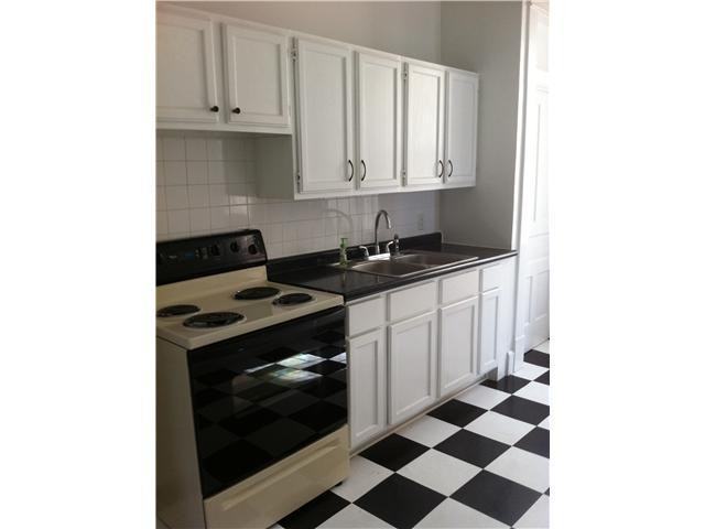 104 E 4th St - Photo 3 of 7