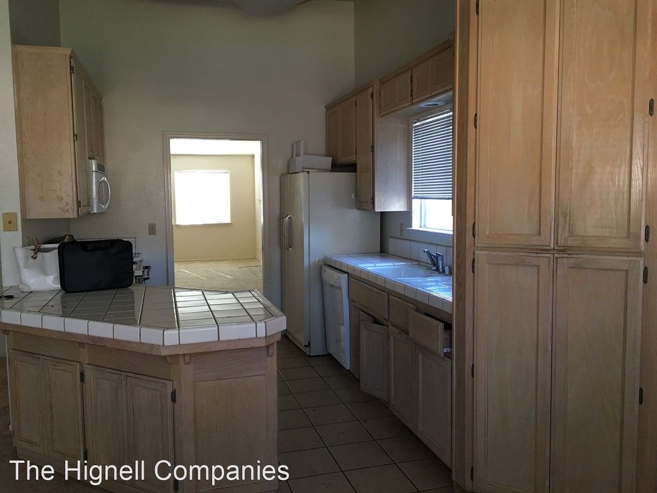 361 Brookside Dr - Photo 2 of 10