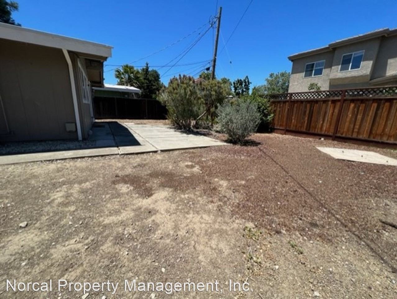 18621 Medicus Ct - Photo 3 of 19