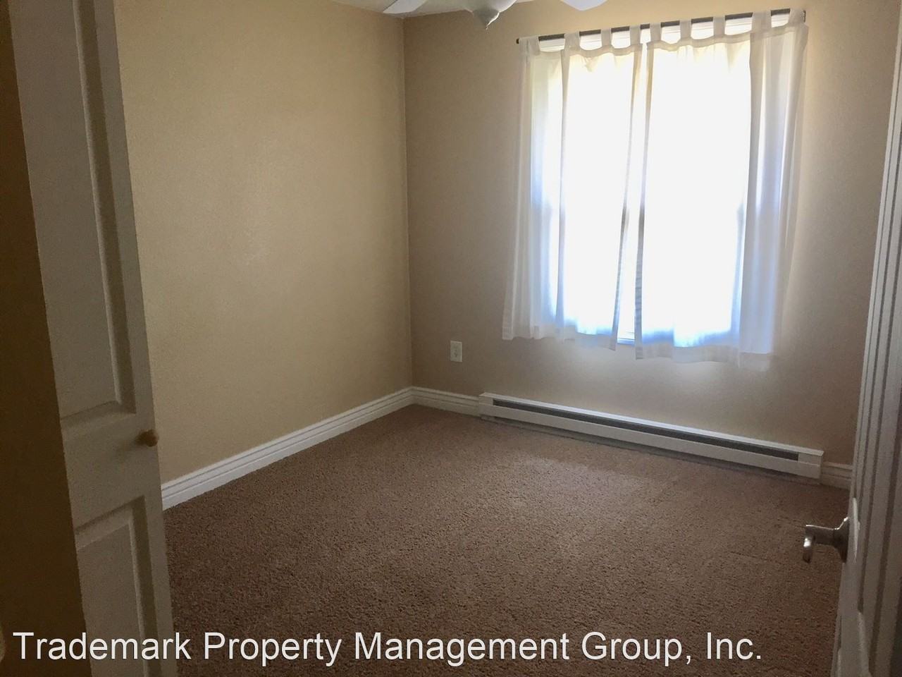 2704 W Plum St - Photo 2 of 7