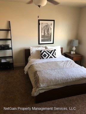 257 E 3025 N - Photo 3 of 7