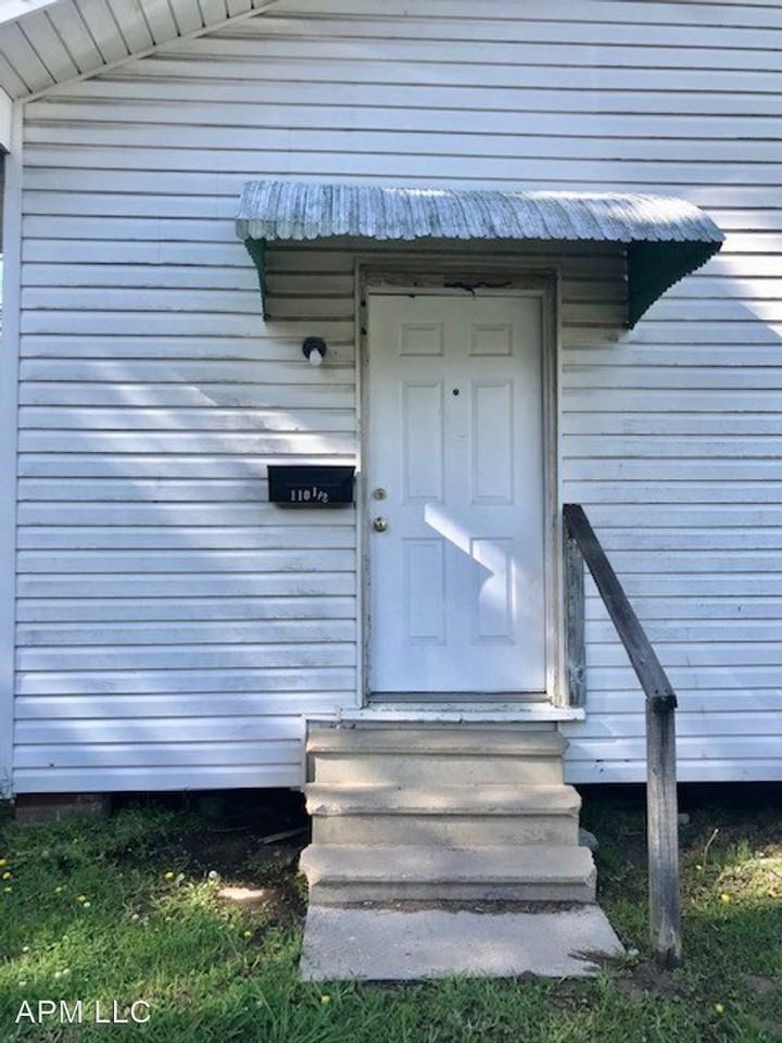 110 Powell St - Photo 2 of 8