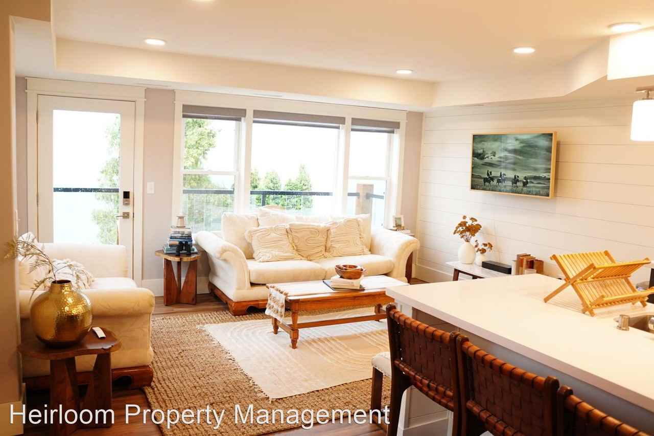 5808 London Road - Photo 3 of 49