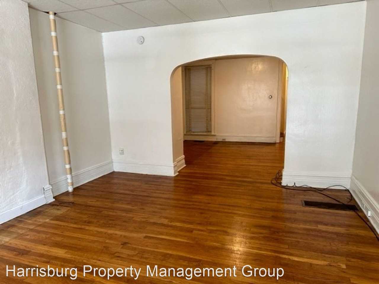 366 Pine St - Photo 2 of 10