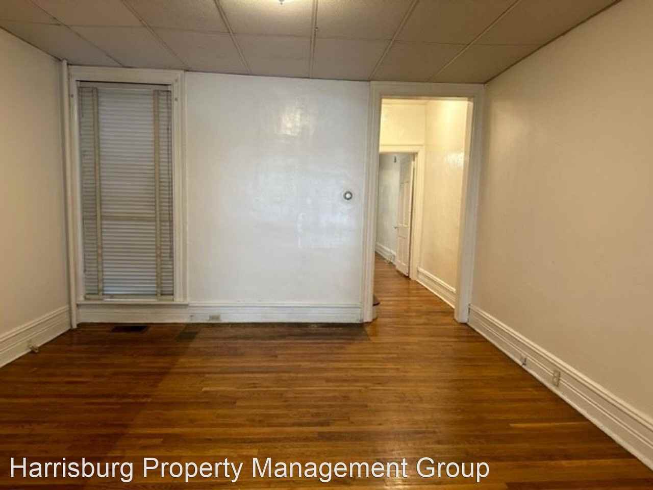 366 Pine St - Photo 3 of 10