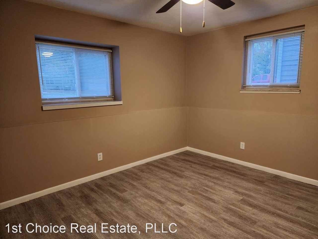 1225 Willow St - Photo 3 of 8