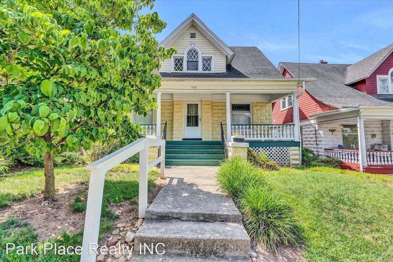 530 King George Ave Sw - Photo 2 of 50