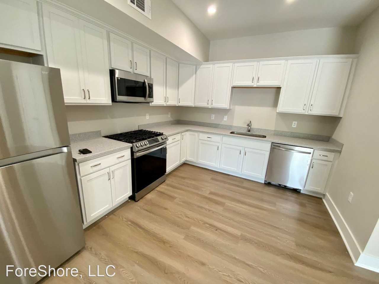 10 Marianna Way - Photo 2 of 10