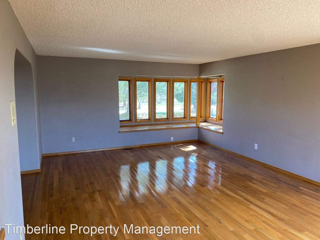 2110 Oak Hills Dr - Photo 3 of 22