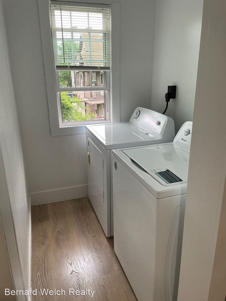 236-238 College Street - Photo 3 of 16