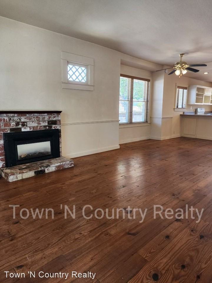 203 S San Lorenzo Ave - Photo 3 of 17