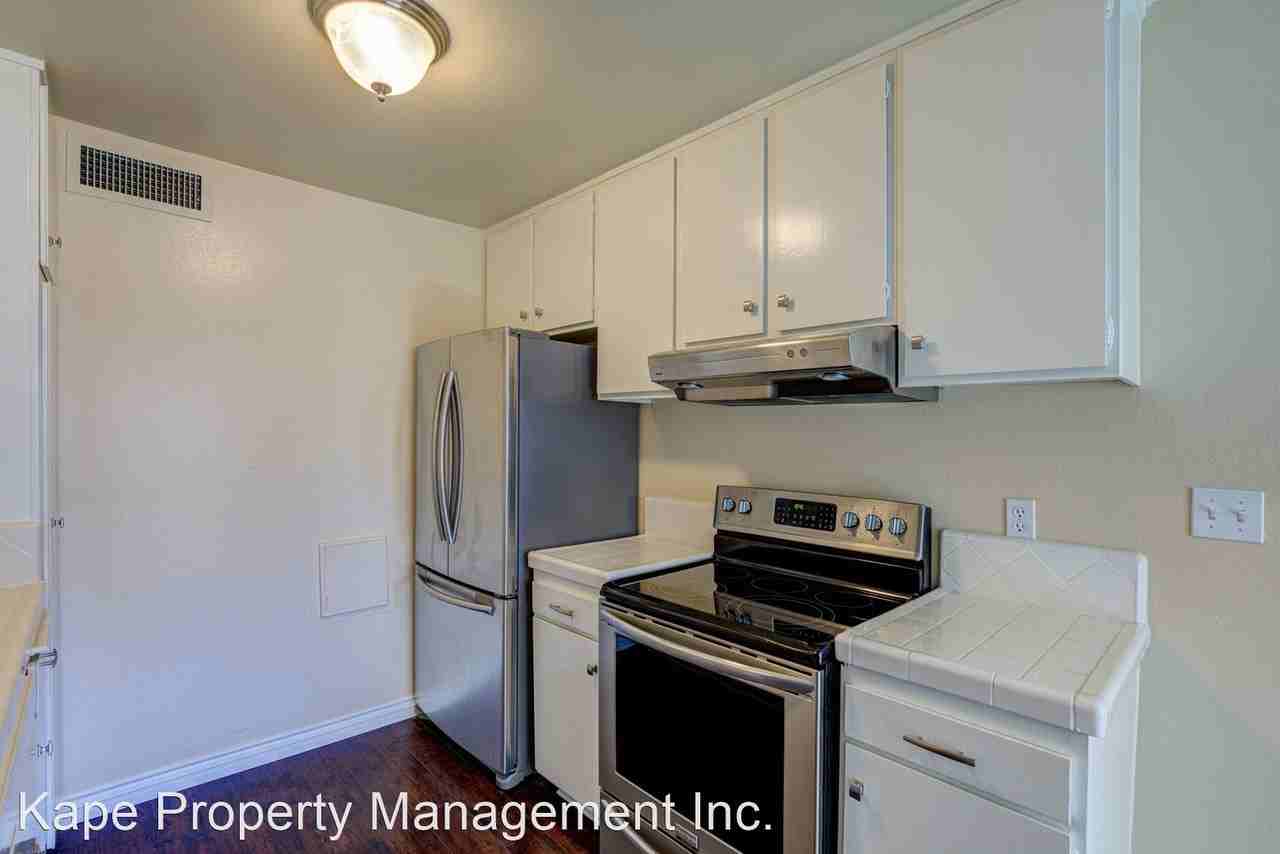 4558 Willis Avenue - Photo 2 of 35