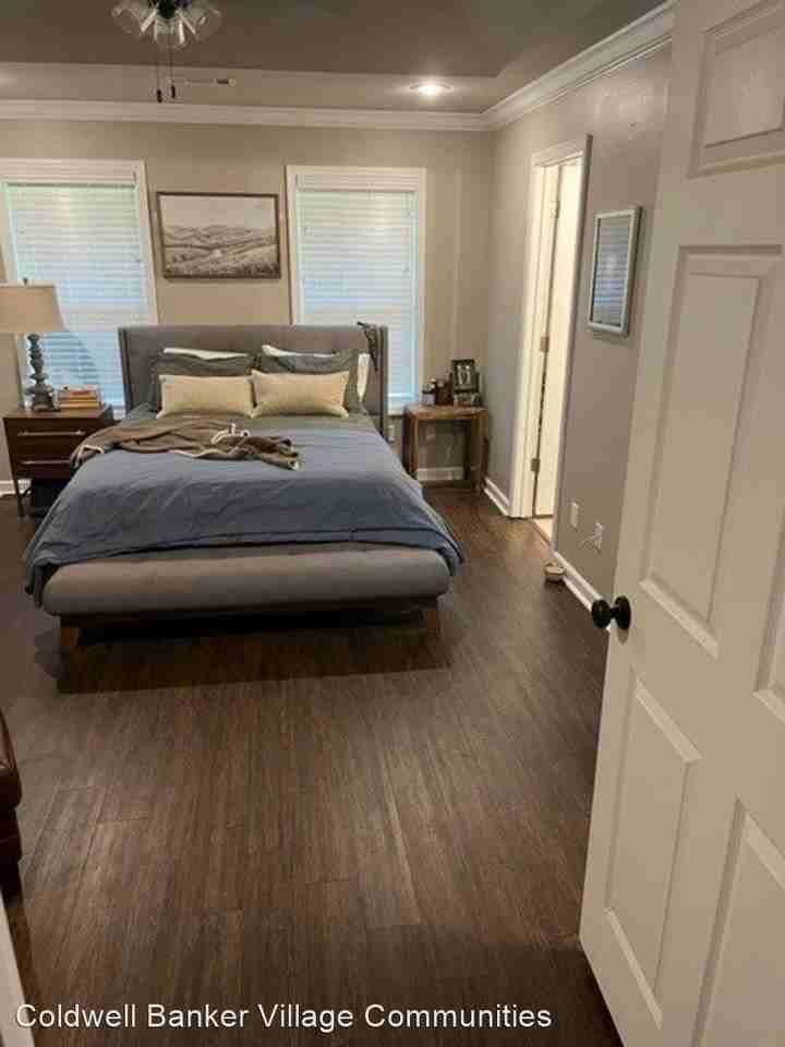 712 Troy Cv - Photo 2 of 8