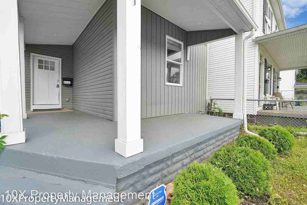 81 Chicago Ave - Photo 2 of 21