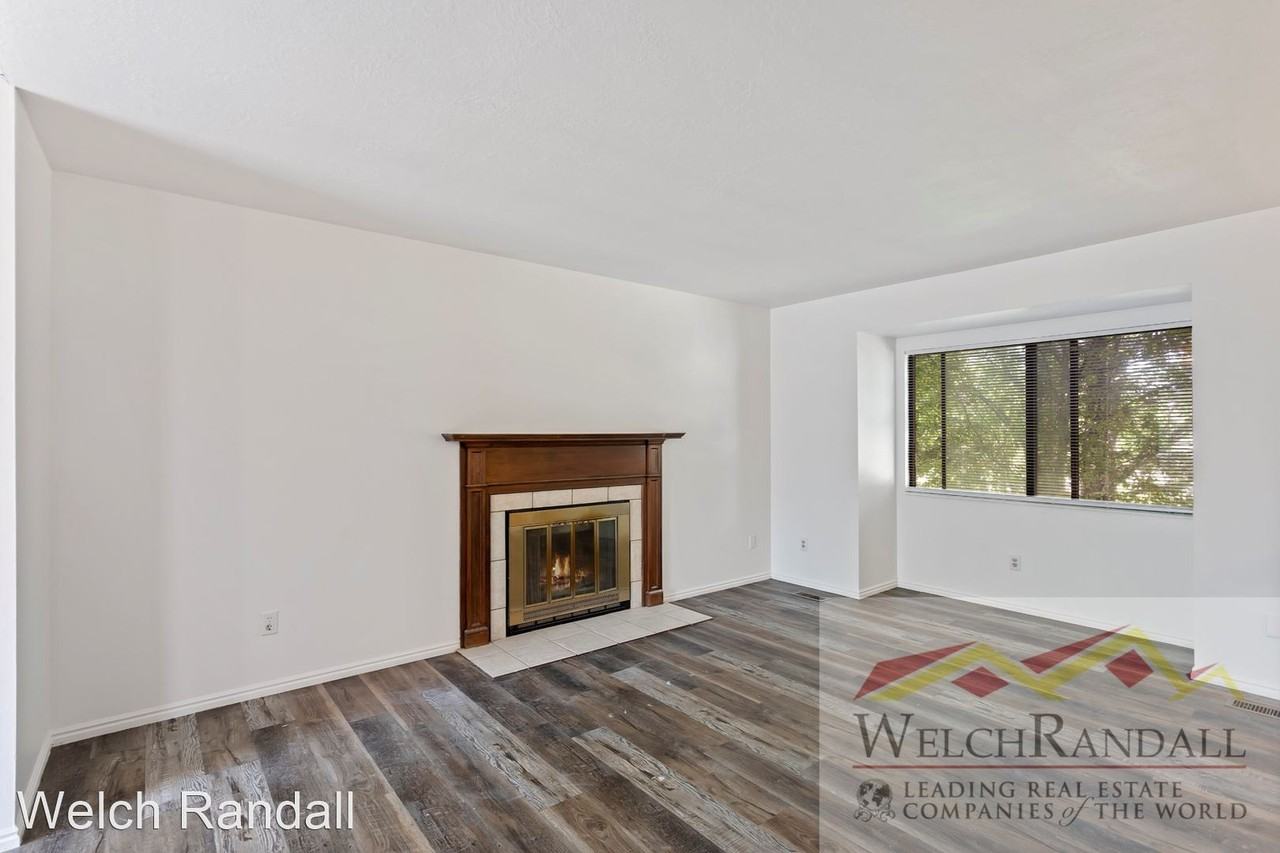 460 W 100 N - Photo 2 of 15