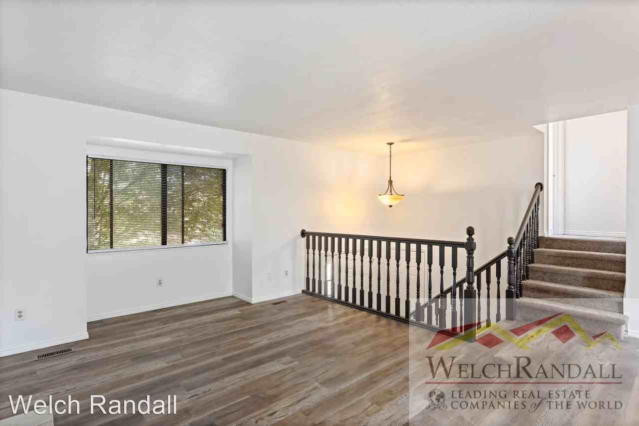 460 W 100 N - Photo 3 of 15