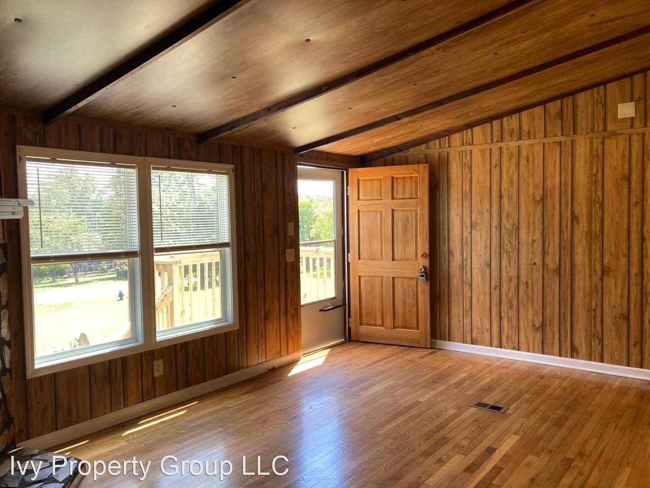 1318 Clarks Creek Cir - Photo 3 of 27