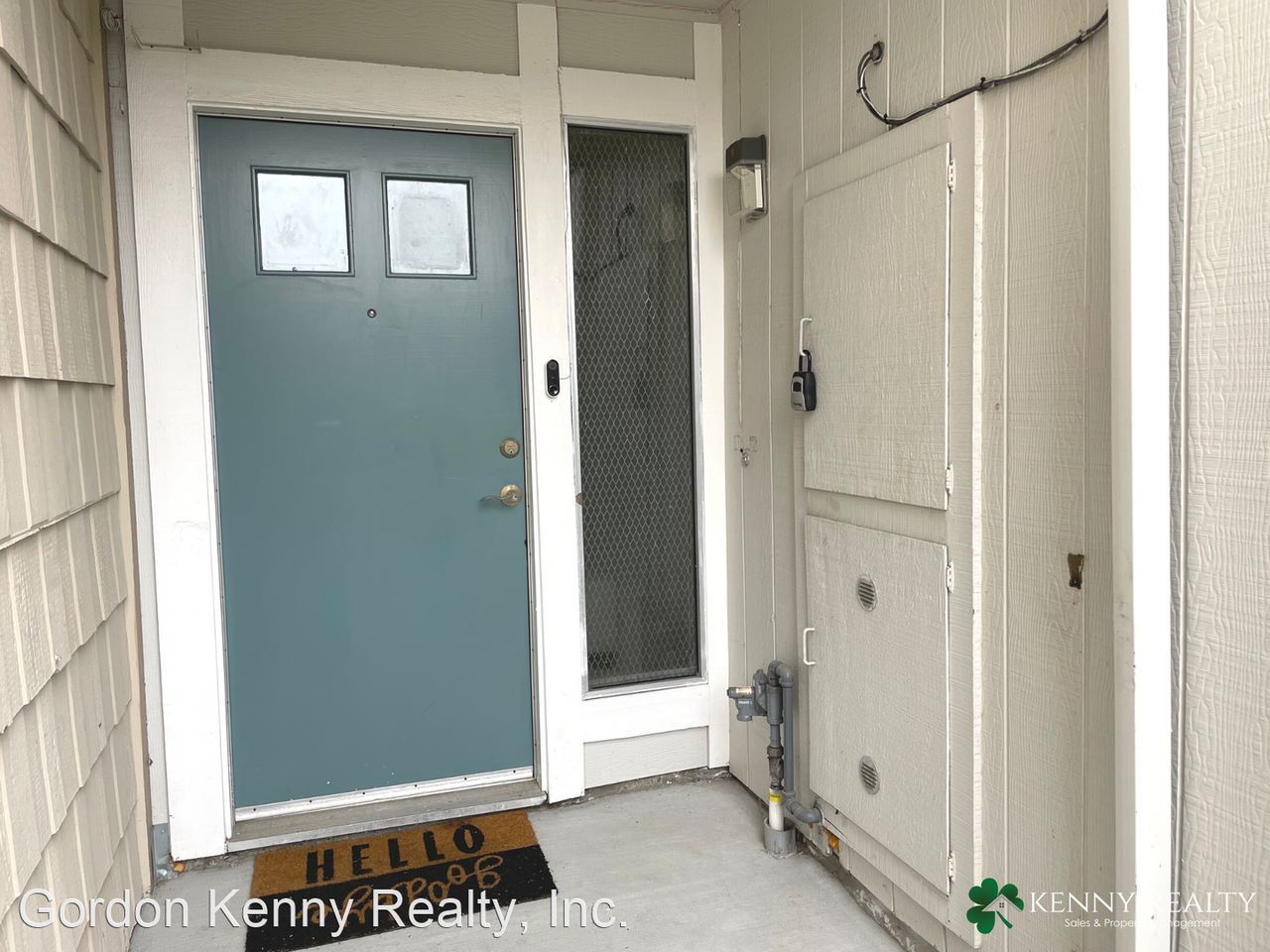 3919 Crofton Way - Photo 2 of 32