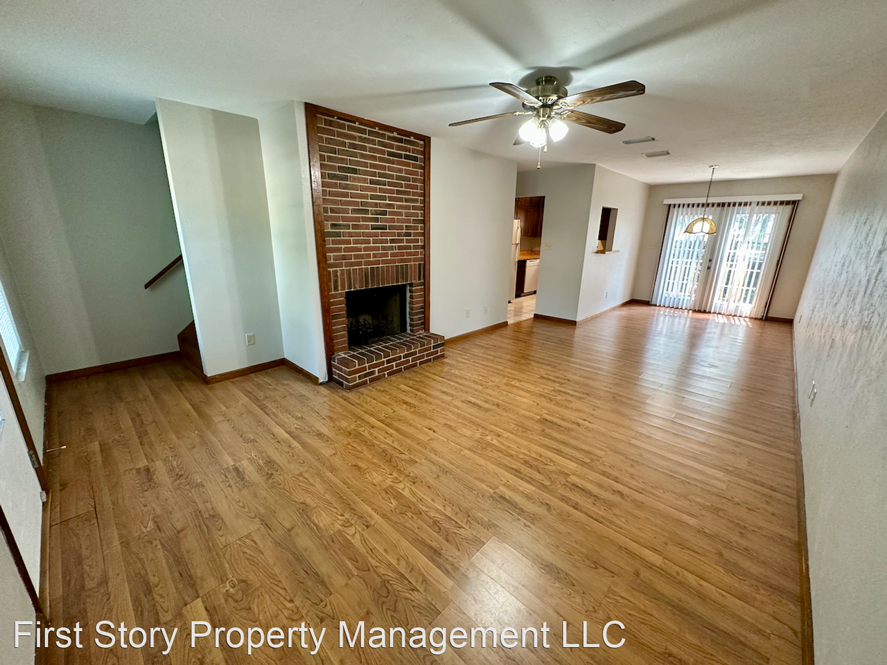 1344 Jackson St - Photo 2 of 17