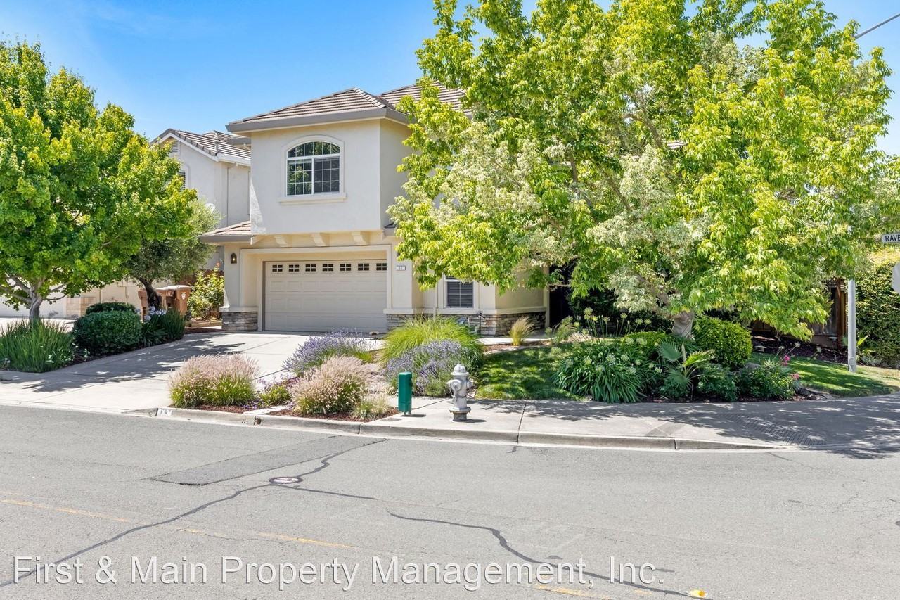 14 Ravenwood Ln - Photo 2 of 50