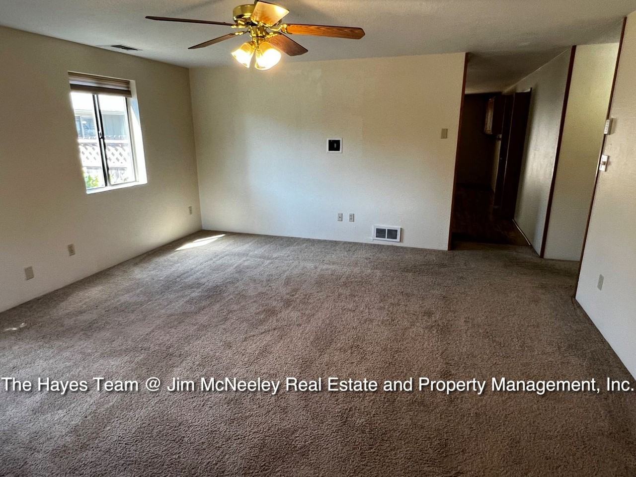 4560 Geary St Se - Photo 2 of 31