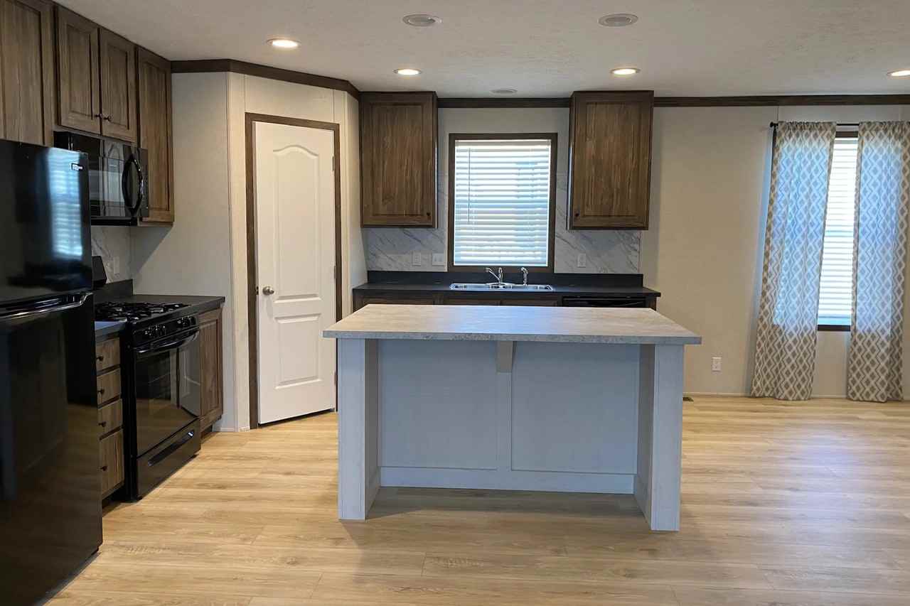 1588 Chicory Ct - Photo 2 of 29