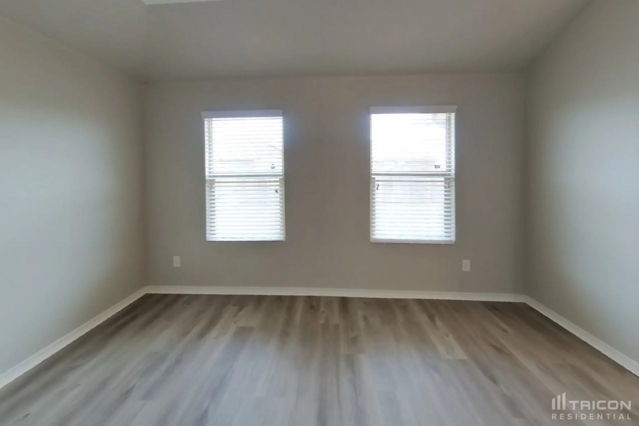 2721 Swift Creek Dr - Photo 3 of 16