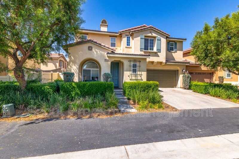 40447 Charlesburg Dr - Photo 2 of 36