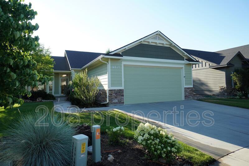 6072 N Gull Rock Pl - Photo 2 of 39