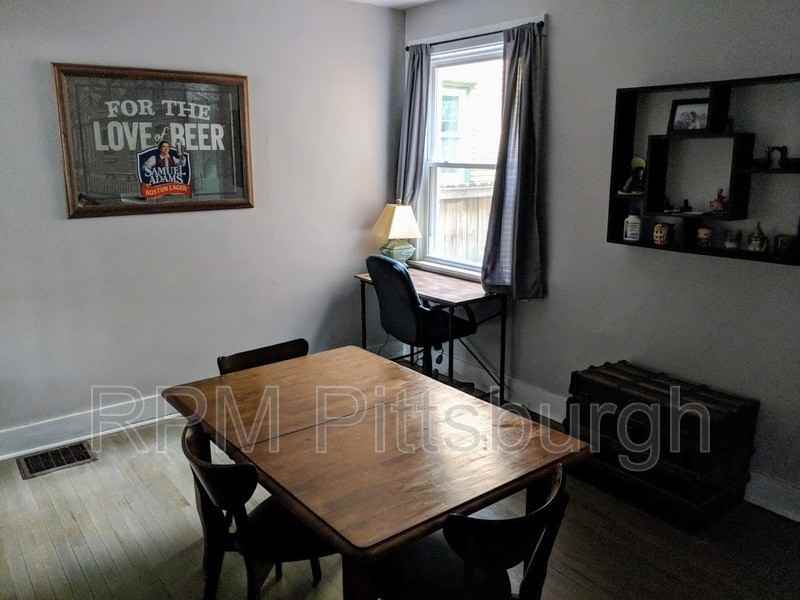 1038 Flemington St - Photo 3 of 14