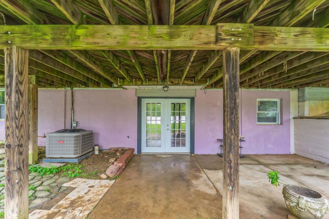 19562 Ridge Heights Dr - Photo 3 of 29