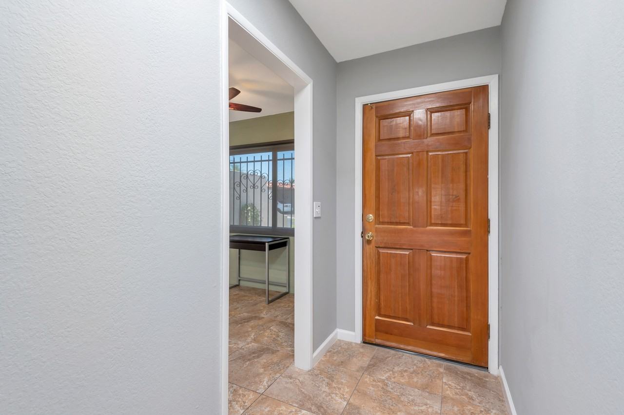 2525 E Prince Rd #29 - Photo 3 of 25