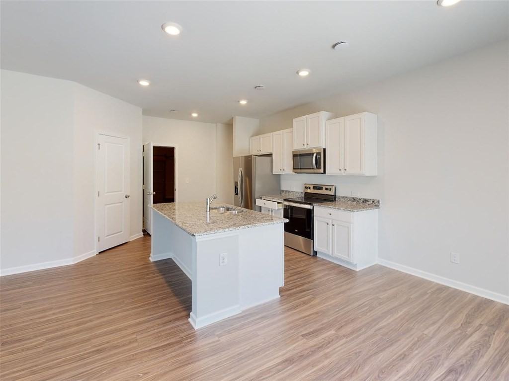 49 Courtland View Ln #NA - Photo 2 of 2