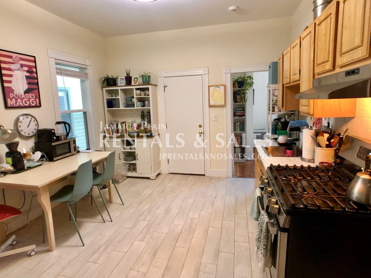 30 Sheridan St #1CO - Photo 3 of 17