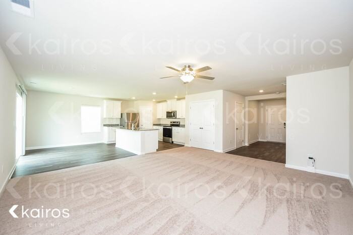 1711 Mimosa Bloom Ct - Photo 3 of 15