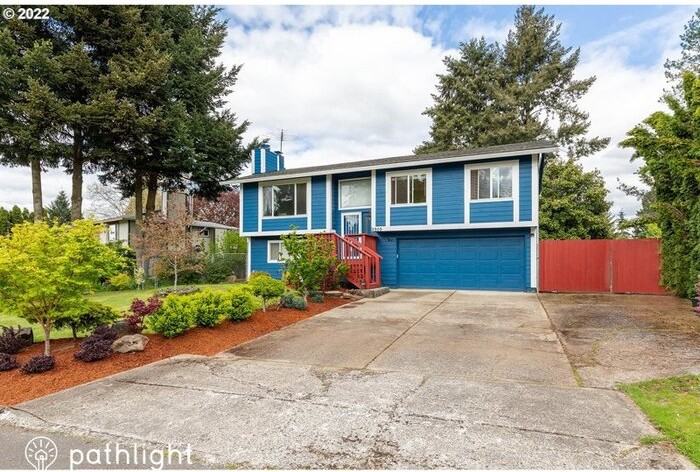 2909 Ne 130th Ave - Photo 2 of 29