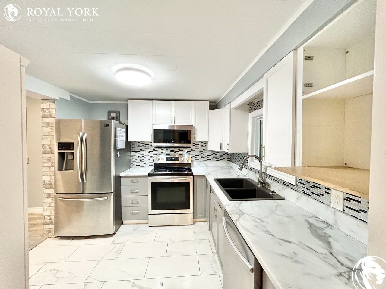 2347 Meldrum Rd, Windsor, ON N8W 4E6 2 Bedroom House for 2,095/month