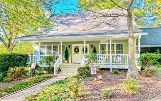 437 Pine Ridge Dr - Photo 1 of 1