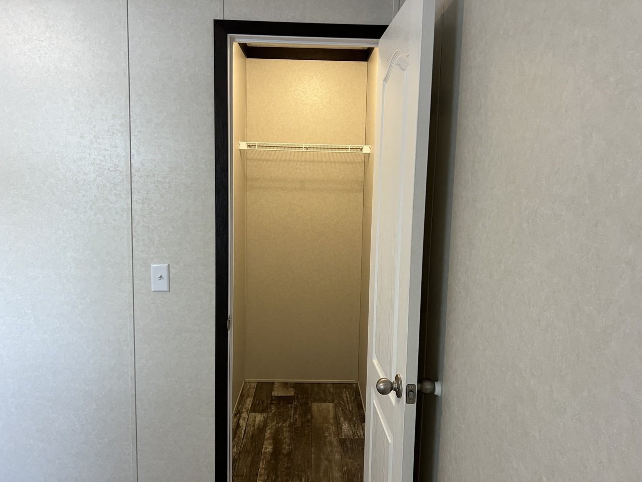 196 Magnolia #196 - Photo 6 of 9