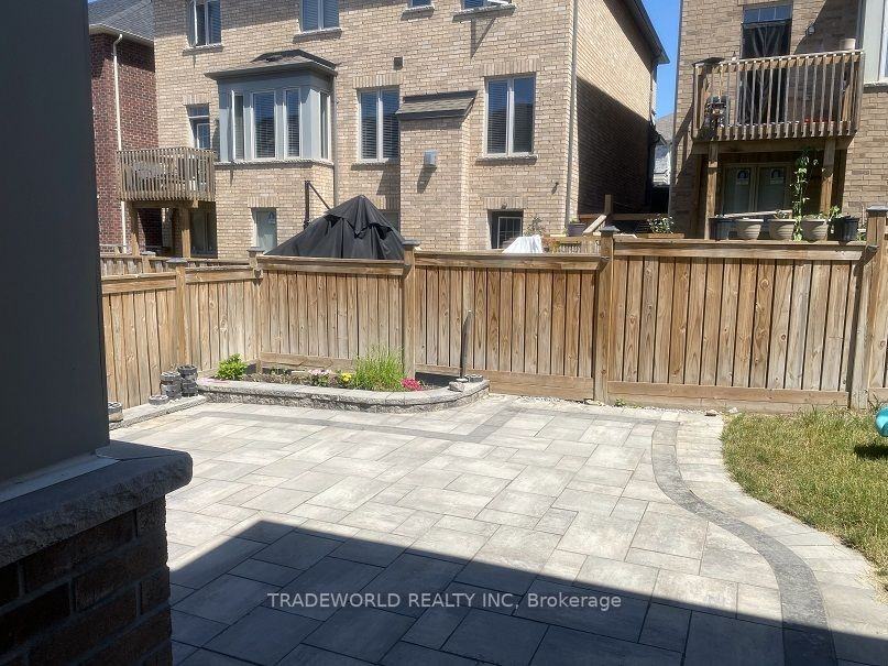 42 Ben Sinclair Avenue - Photo 2 of 9